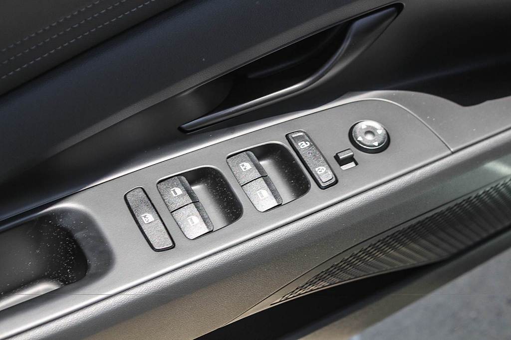 Thumbnail: 2026 Hyundai Elantra - 25
