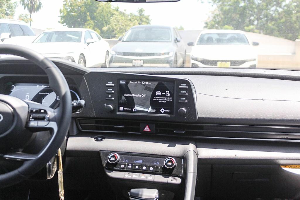 Thumbnail: 2026 Hyundai Elantra - 9