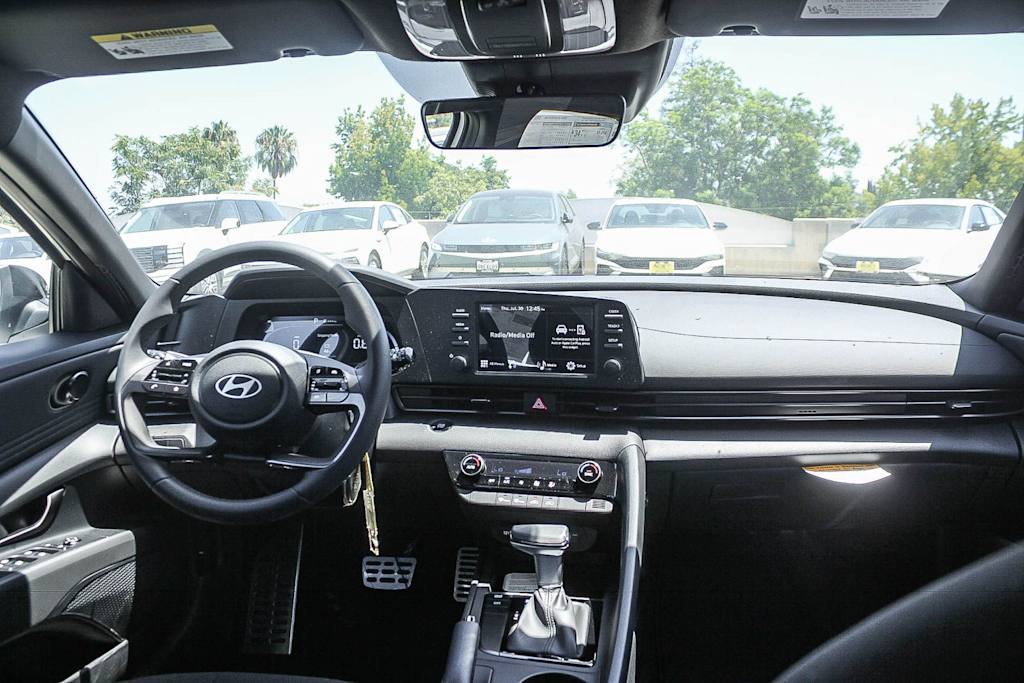 Thumbnail: 2026 Hyundai Elantra - 2