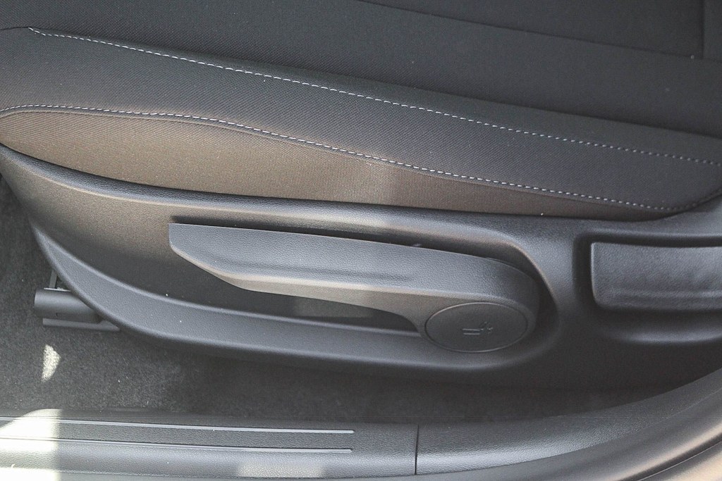 Thumbnail: 2026 Hyundai Elantra - 26