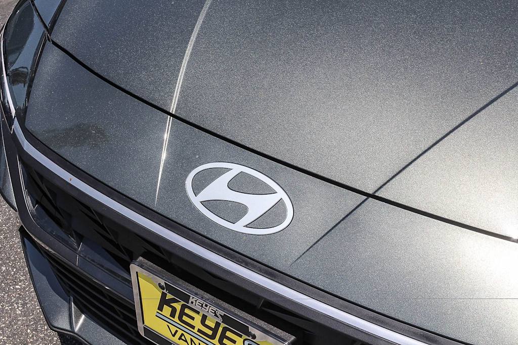 Thumbnail: 2026 Hyundai Elantra - 22