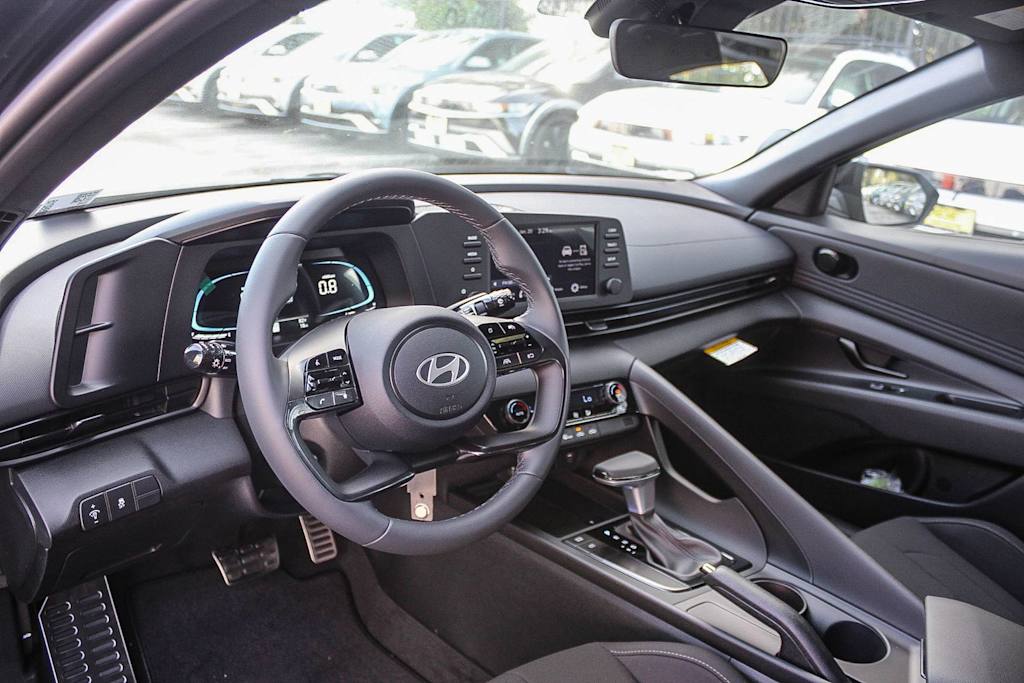 Thumbnail: 2026 Hyundai Elantra - 23