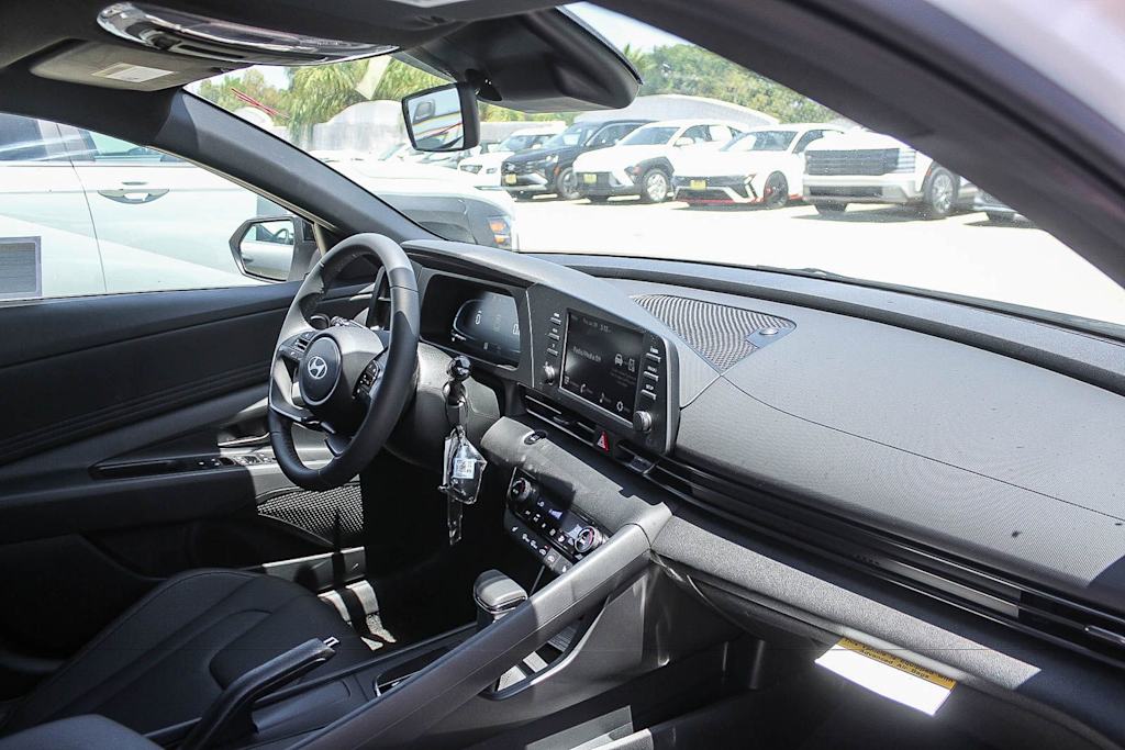 Thumbnail: 2026 Hyundai Elantra - 13