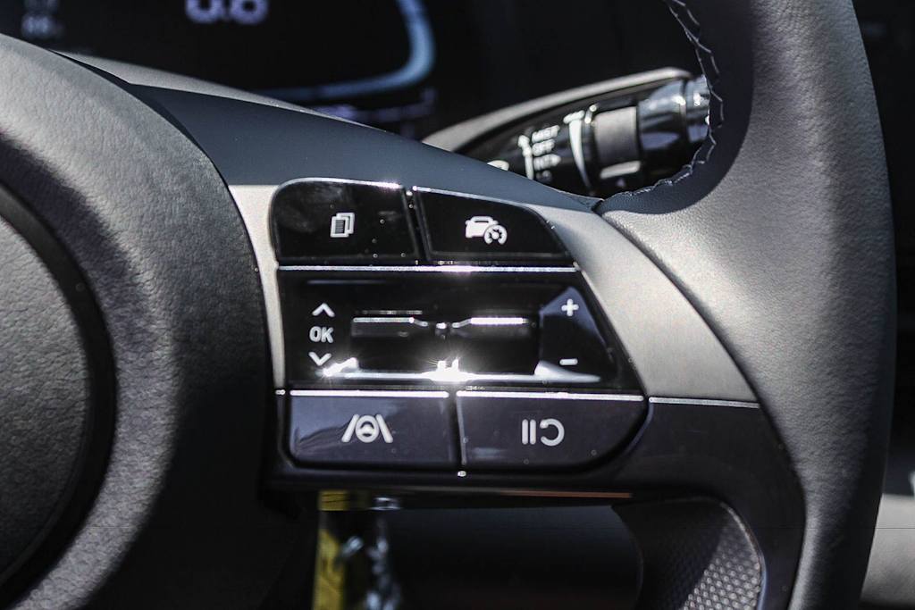 Thumbnail: 2026 Hyundai Elantra - 26