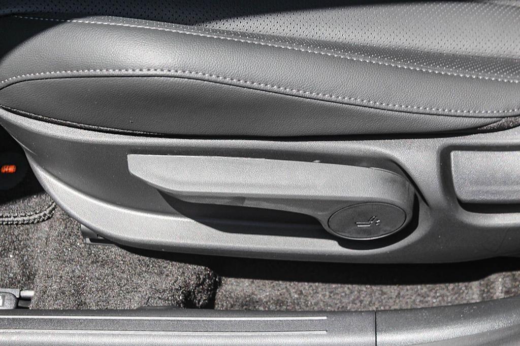 Thumbnail: 2026 Hyundai Elantra - 24