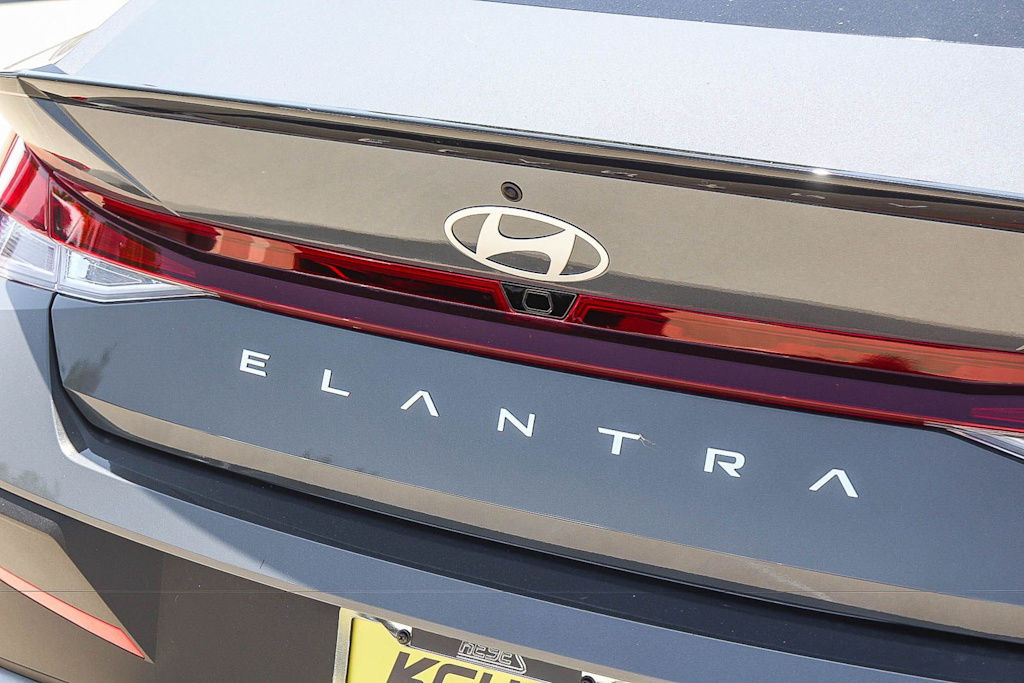 Thumbnail: 2026 Hyundai Elantra - 6