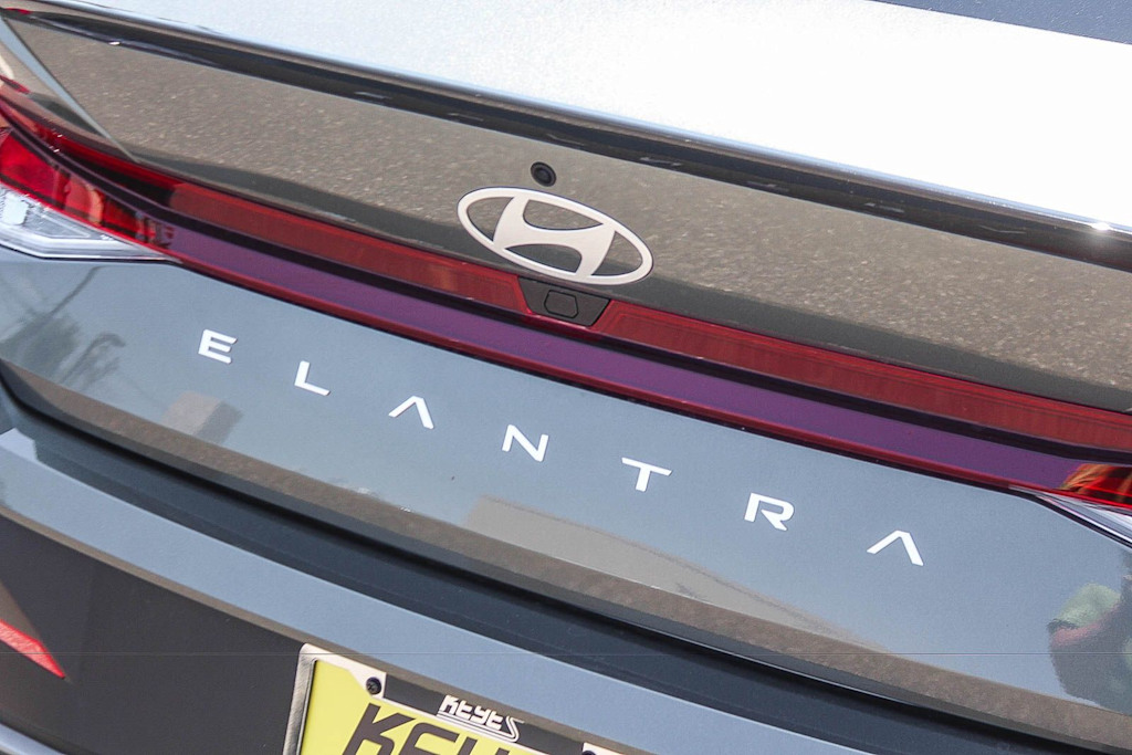 Thumbnail: 2026 Hyundai Elantra - 6