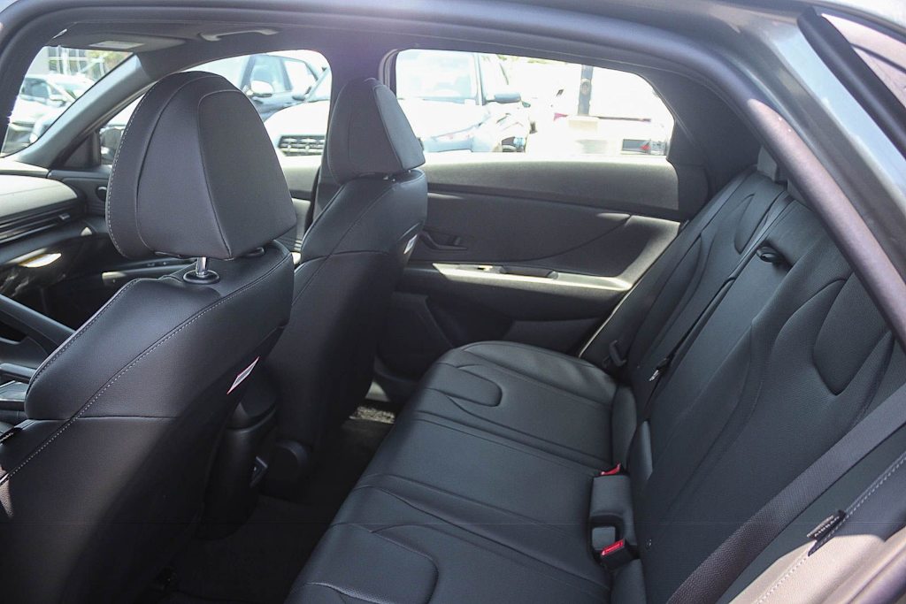 Thumbnail: 2026 Hyundai Elantra - 11