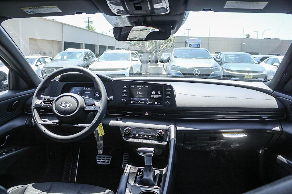 Thumbnail: 2026 Hyundai Elantra - 2