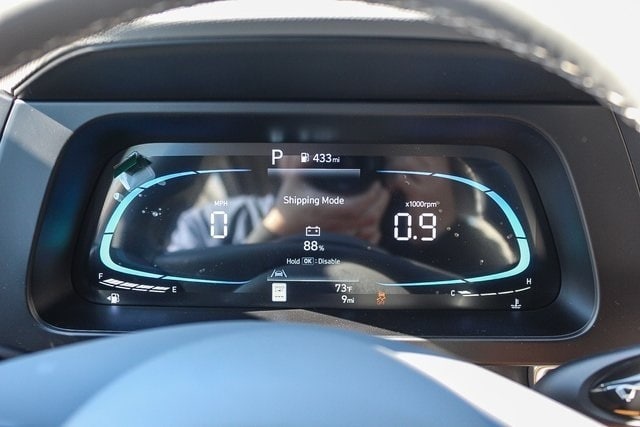 Thumbnail: 2025 Hyundai Elantra - 16