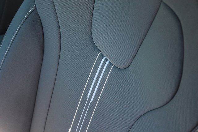 Thumbnail: 2025 Hyundai Elantra - 18