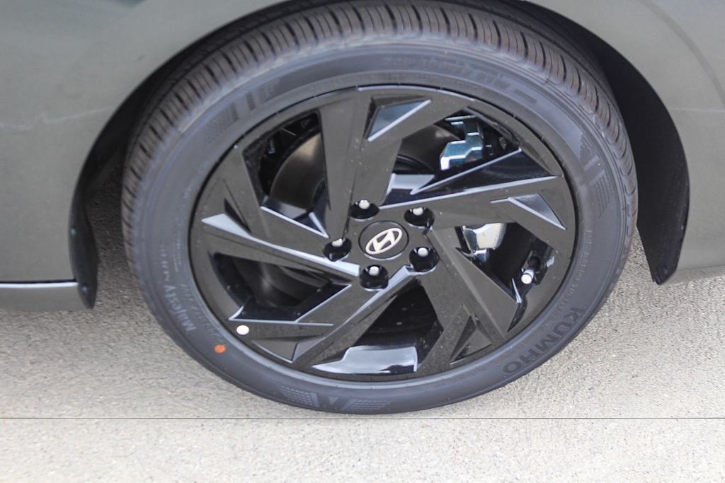 Thumbnail: 2026 Hyundai Elantra - 20