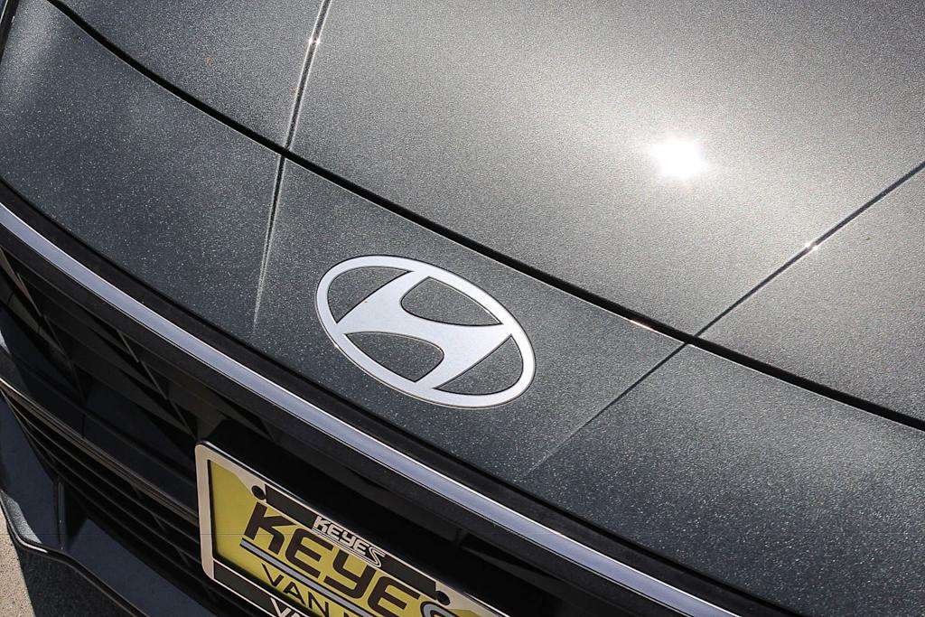 Thumbnail: 2026 Hyundai Elantra - 22
