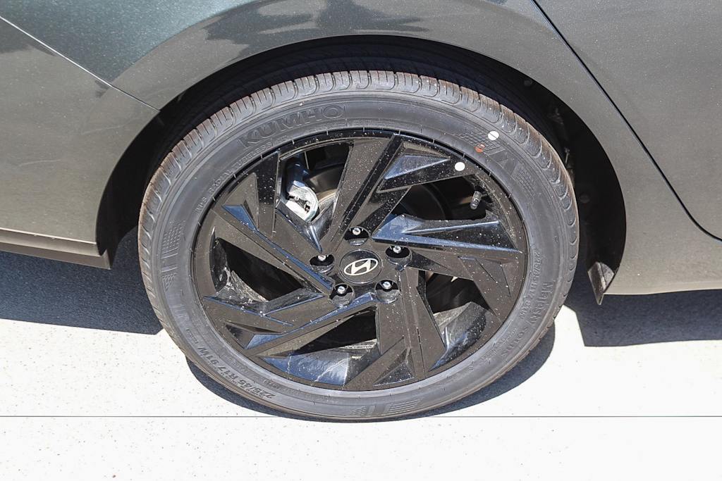 Thumbnail: 2026 Hyundai Elantra - 7