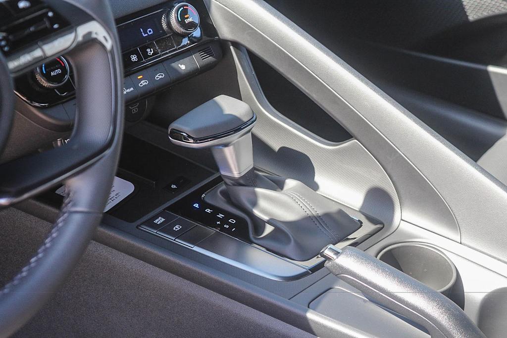 Thumbnail: 2026 Hyundai Elantra - 15