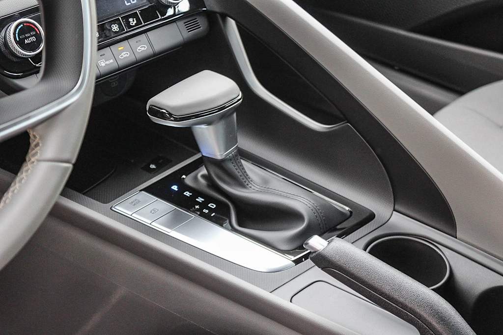 Thumbnail: 2026 Hyundai Elantra - 15