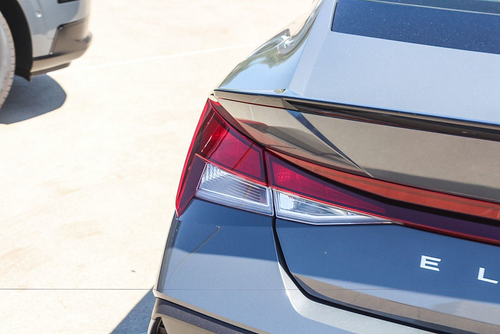 Thumbnail: 2026 Hyundai Elantra - 19
