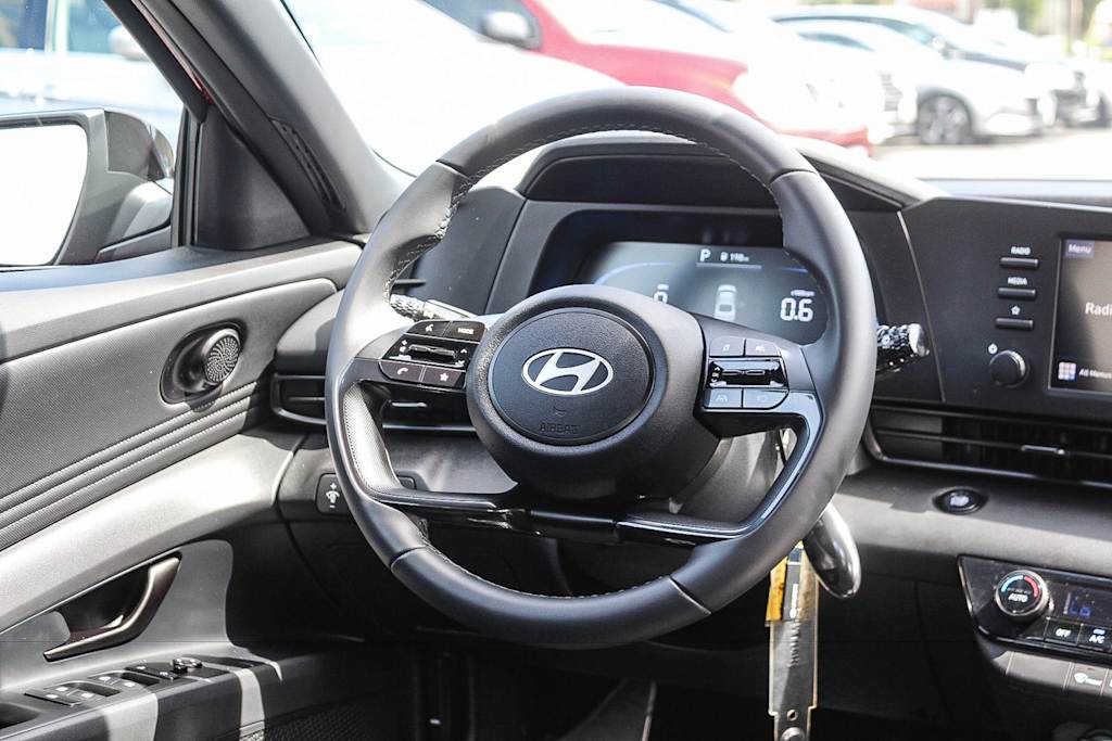 Thumbnail: 2025 Hyundai Elantra - 11