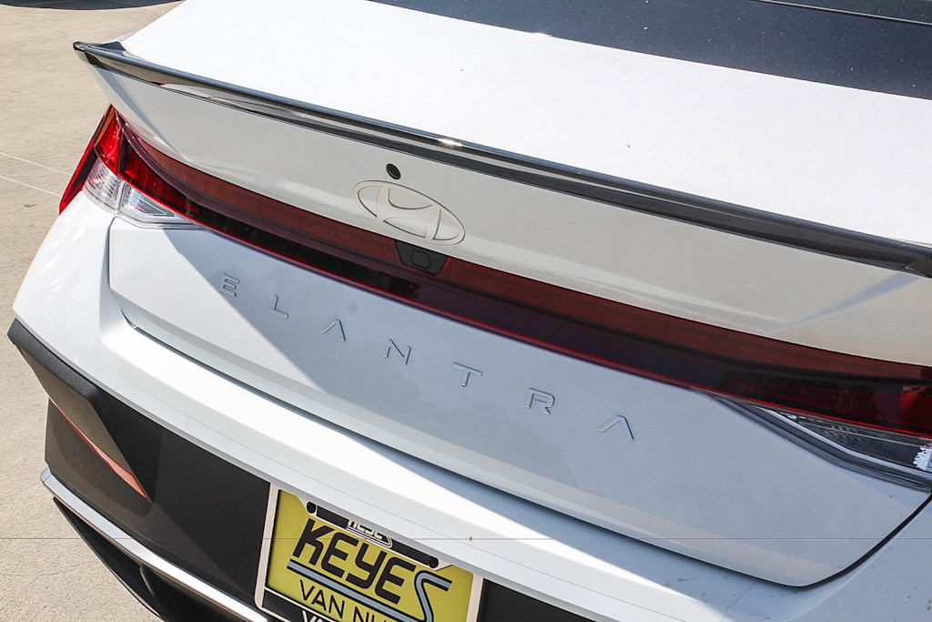 Thumbnail: 2026 Hyundai Elantra - 18