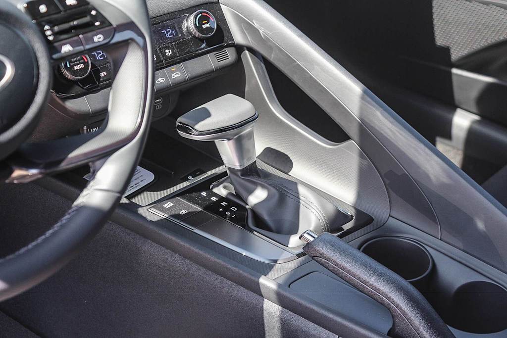 Thumbnail: 2026 Hyundai Elantra - 14