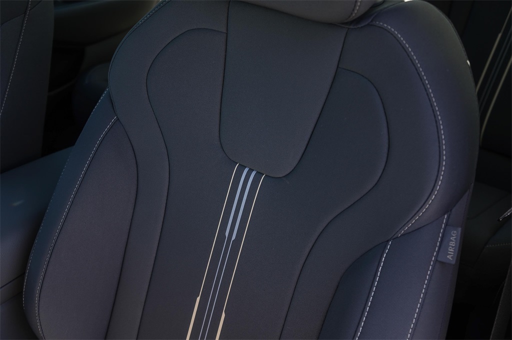 Thumbnail: 2025 Hyundai Elantra - 29