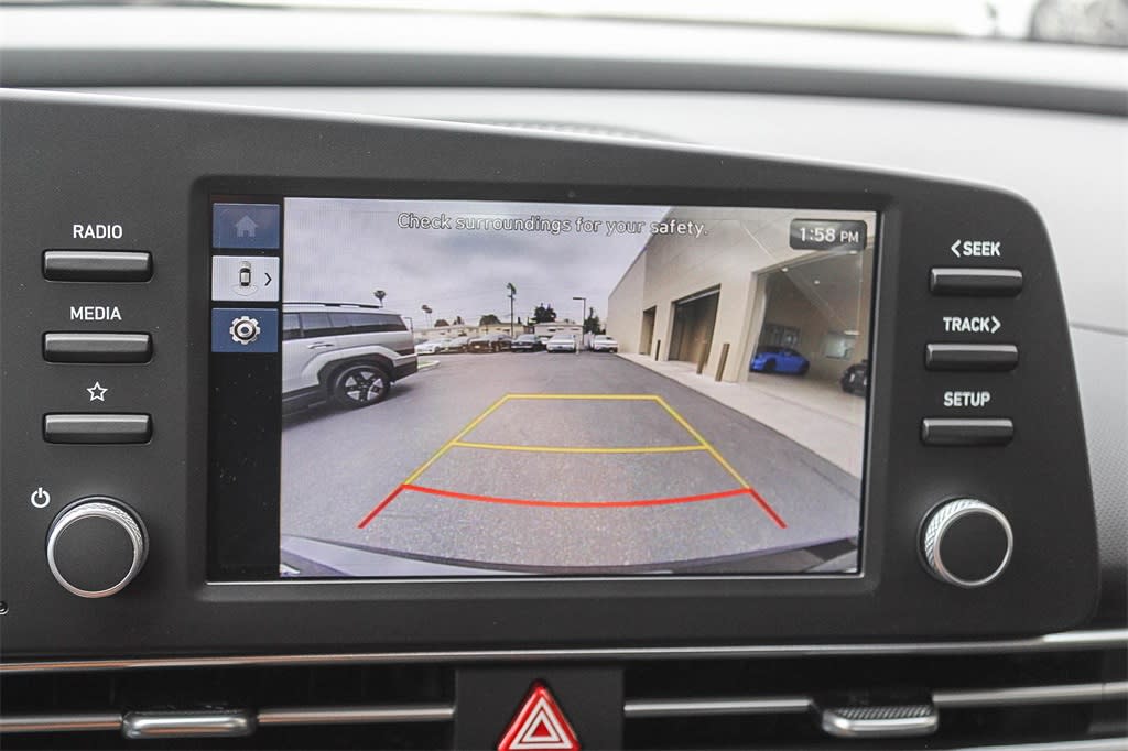 Thumbnail: 2025 Hyundai Elantra - 23