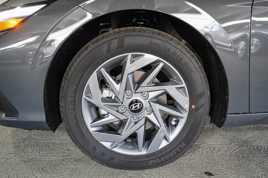 Thumbnail: 2026 Hyundai Elantra - 20