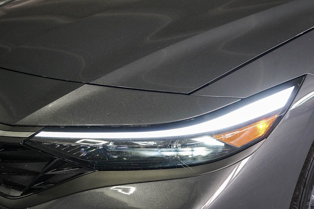 Thumbnail: 2026 Hyundai Elantra - 21