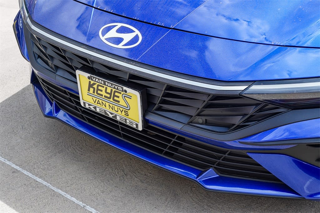 Thumbnail: 2025 Hyundai Elantra - 5