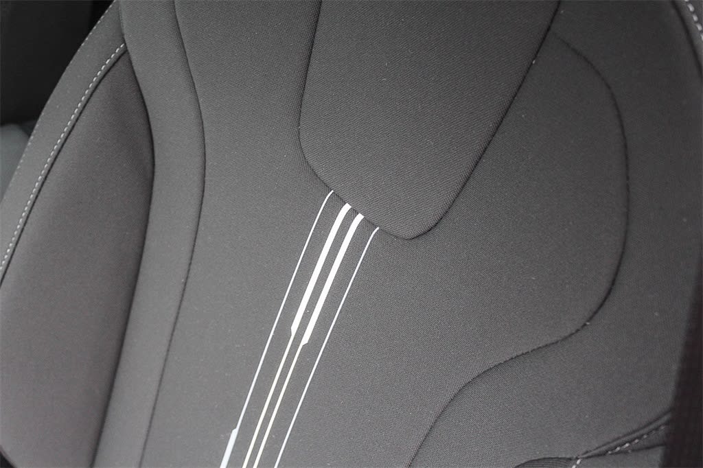 Thumbnail: 2025 Hyundai Elantra - 13