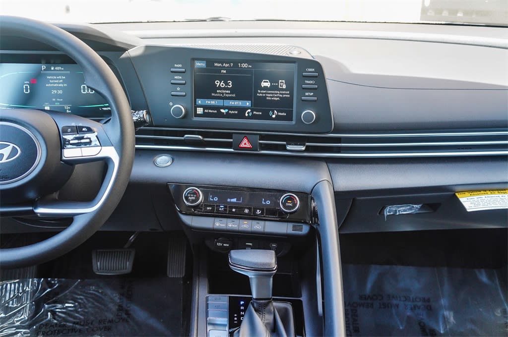 Thumbnail: 2025 Hyundai Elantra - 9