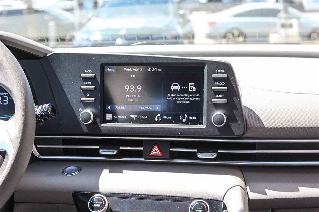 Thumbnail: 2025 Hyundai Elantra - 22