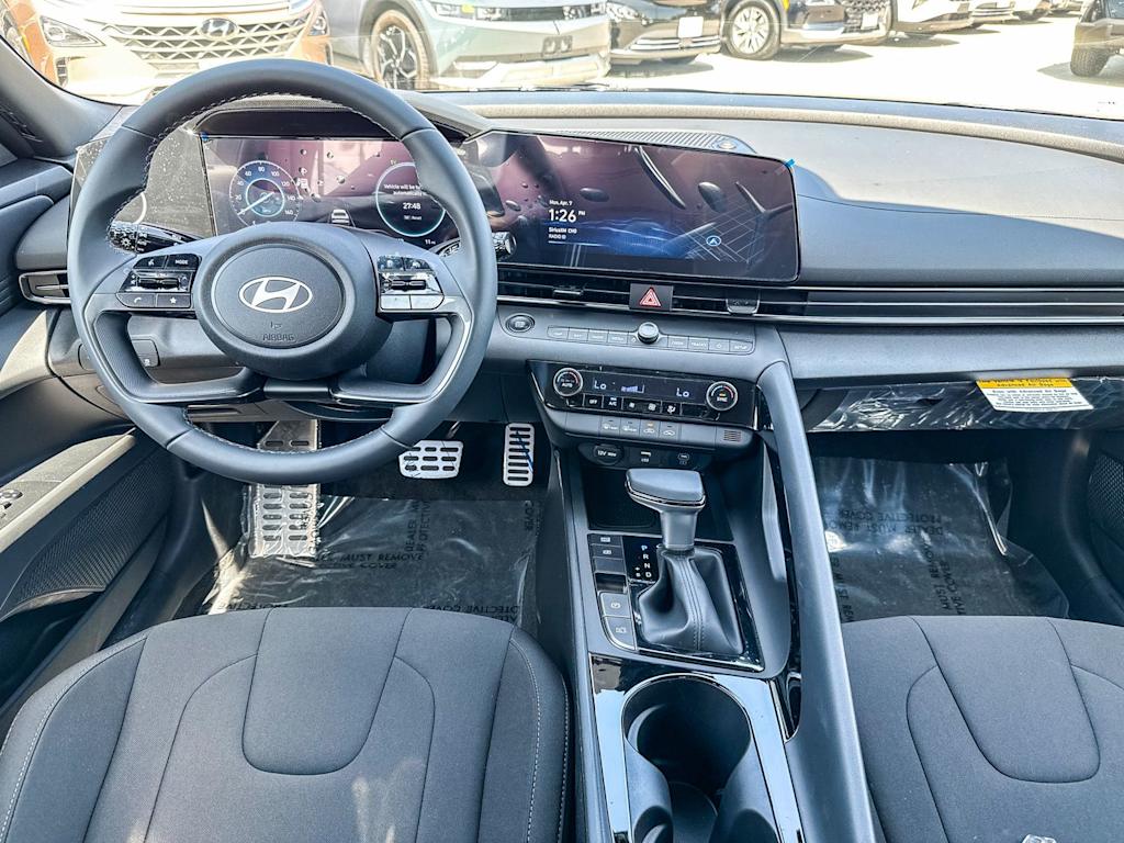 Thumbnail: 2025 Hyundai Elantra - 2