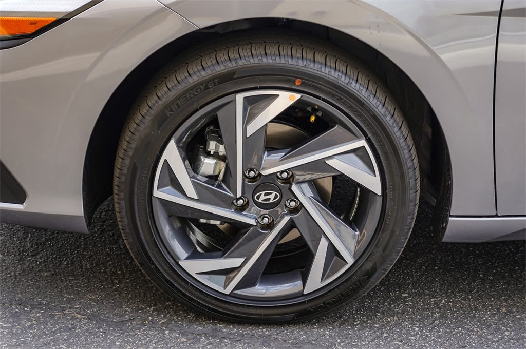 Thumbnail: 2025 Hyundai Elantra - 7