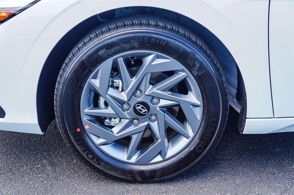 Thumbnail: 2025 Hyundai Elantra - 7