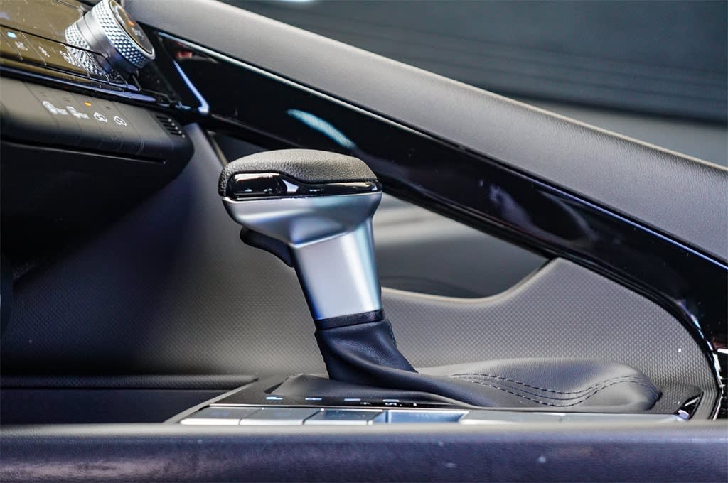 Thumbnail: 2025 Hyundai Elantra - 22