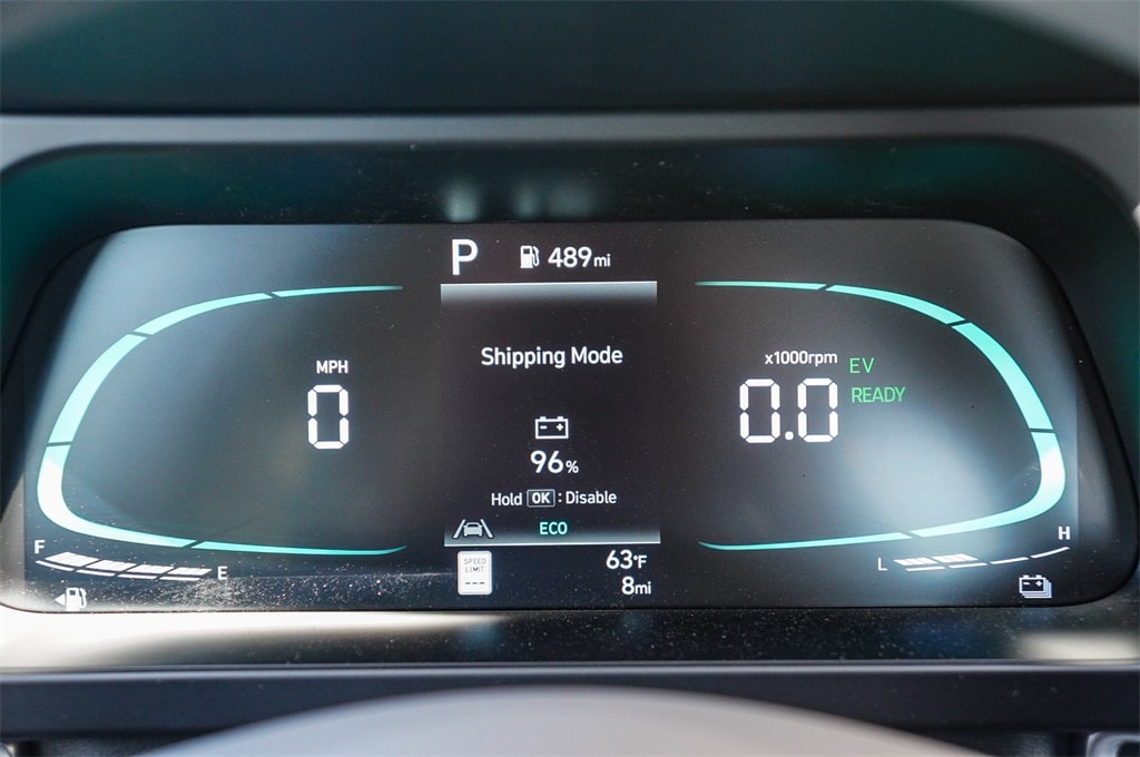 Thumbnail: 2025 Hyundai Elantra - 25