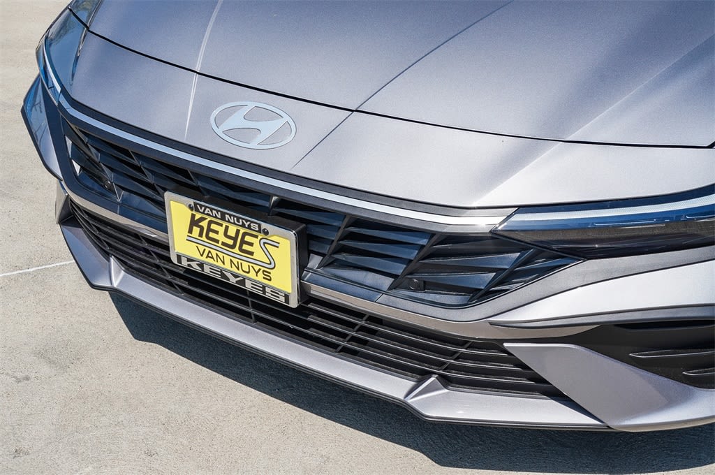 Thumbnail: 2025 Hyundai Elantra - 6