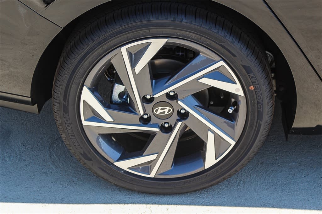 Thumbnail: 2025 Hyundai Elantra - 7