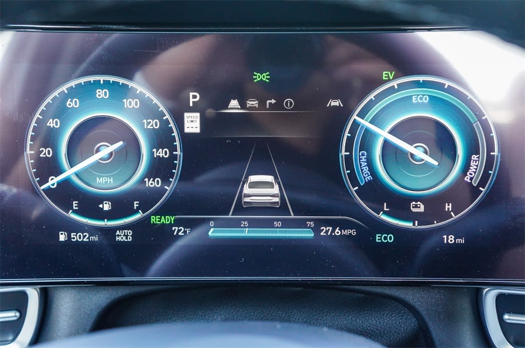 Thumbnail: 2025 Hyundai Elantra - 15