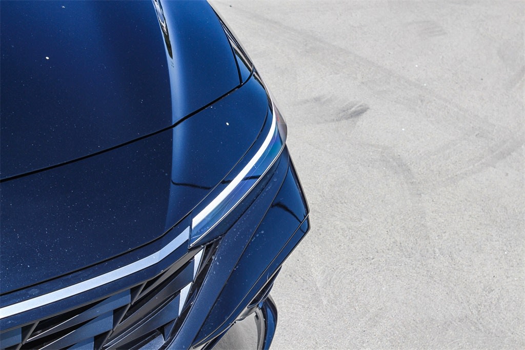 Thumbnail: 2025 Hyundai Elantra - 20