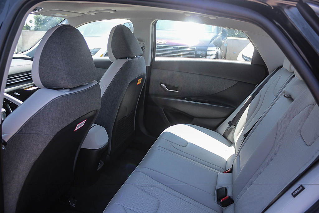 Thumbnail: 2026 Hyundai Elantra - 11