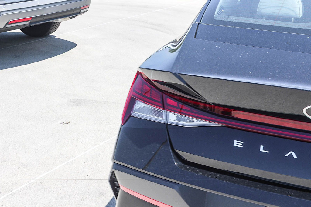 Thumbnail: 2026 Hyundai Elantra - 19