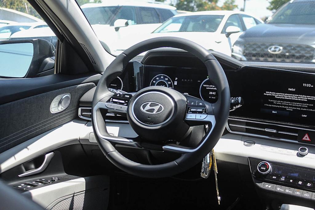 Thumbnail: 2026 Hyundai Elantra - 9