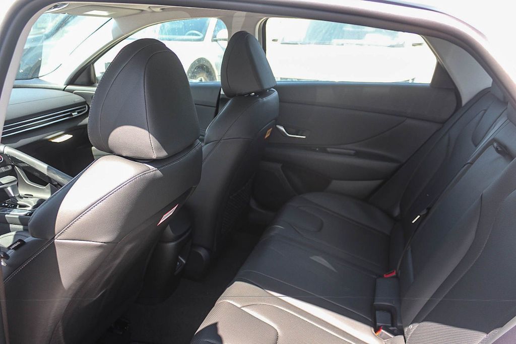 Thumbnail: 2026 Hyundai Elantra - 11
