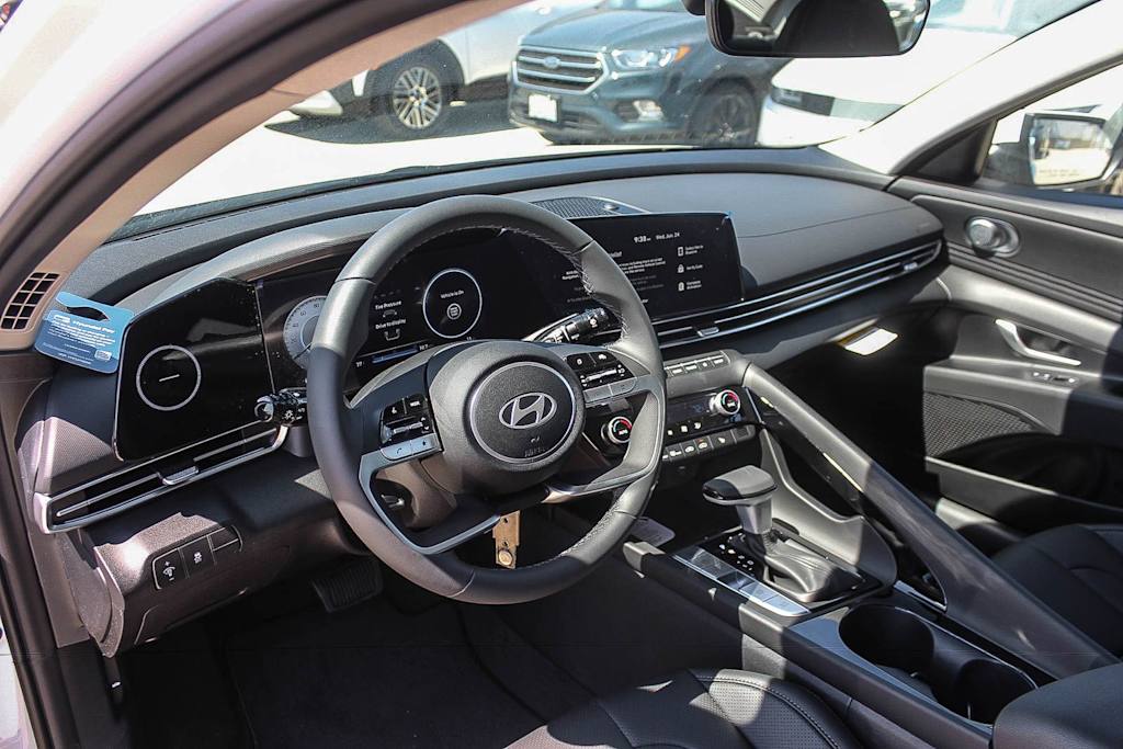 Thumbnail: 2026 Hyundai Elantra - 25