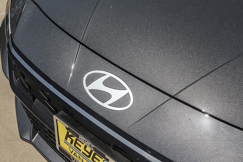Thumbnail: 2026 Hyundai Elantra - 21