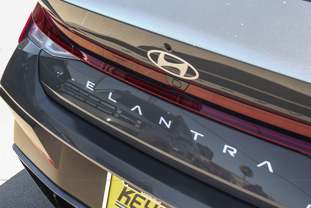 Thumbnail: 2026 Hyundai Elantra - 5