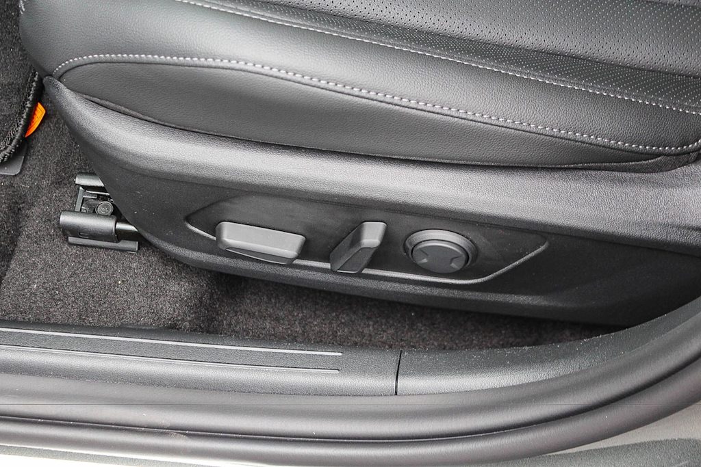 Thumbnail: 2026 Hyundai Elantra - 26