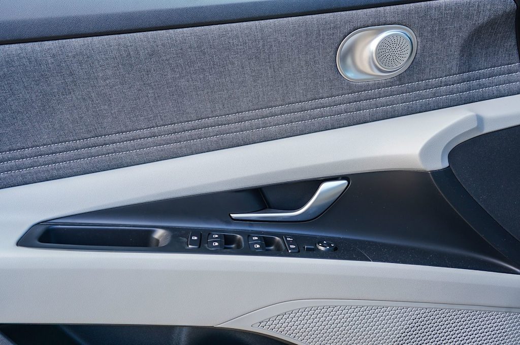 Thumbnail: 2026 Hyundai Elantra - 28